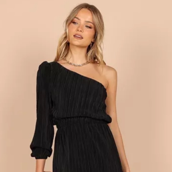 Women’s Pontee One Shoulder Pleated Midi Dress - Picture 1 of 4